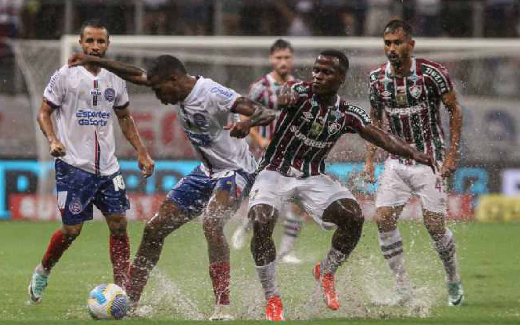 Soi kèo trận đấu Fluminense RJ vs Vitoria BA
