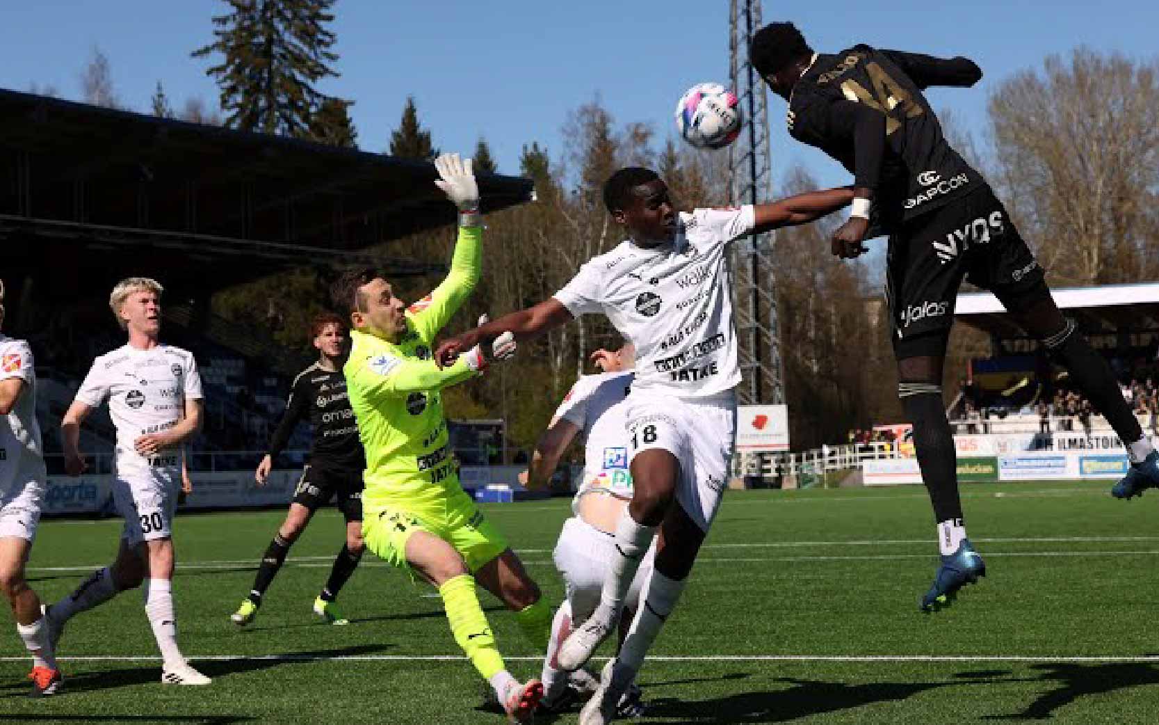 Soi kèo trận đấu SJK Seinajoen vs FC Haka